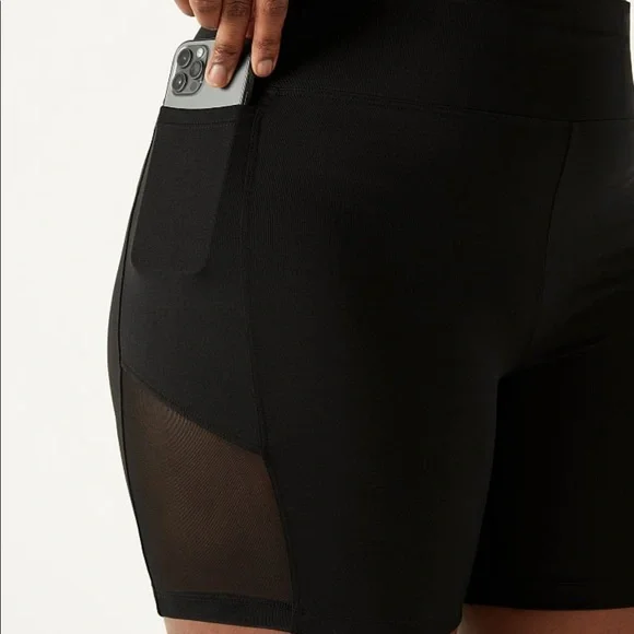 Vs Pink Ultimate High Waist 6" Bike Short With Mesh - Picture 7 of 11